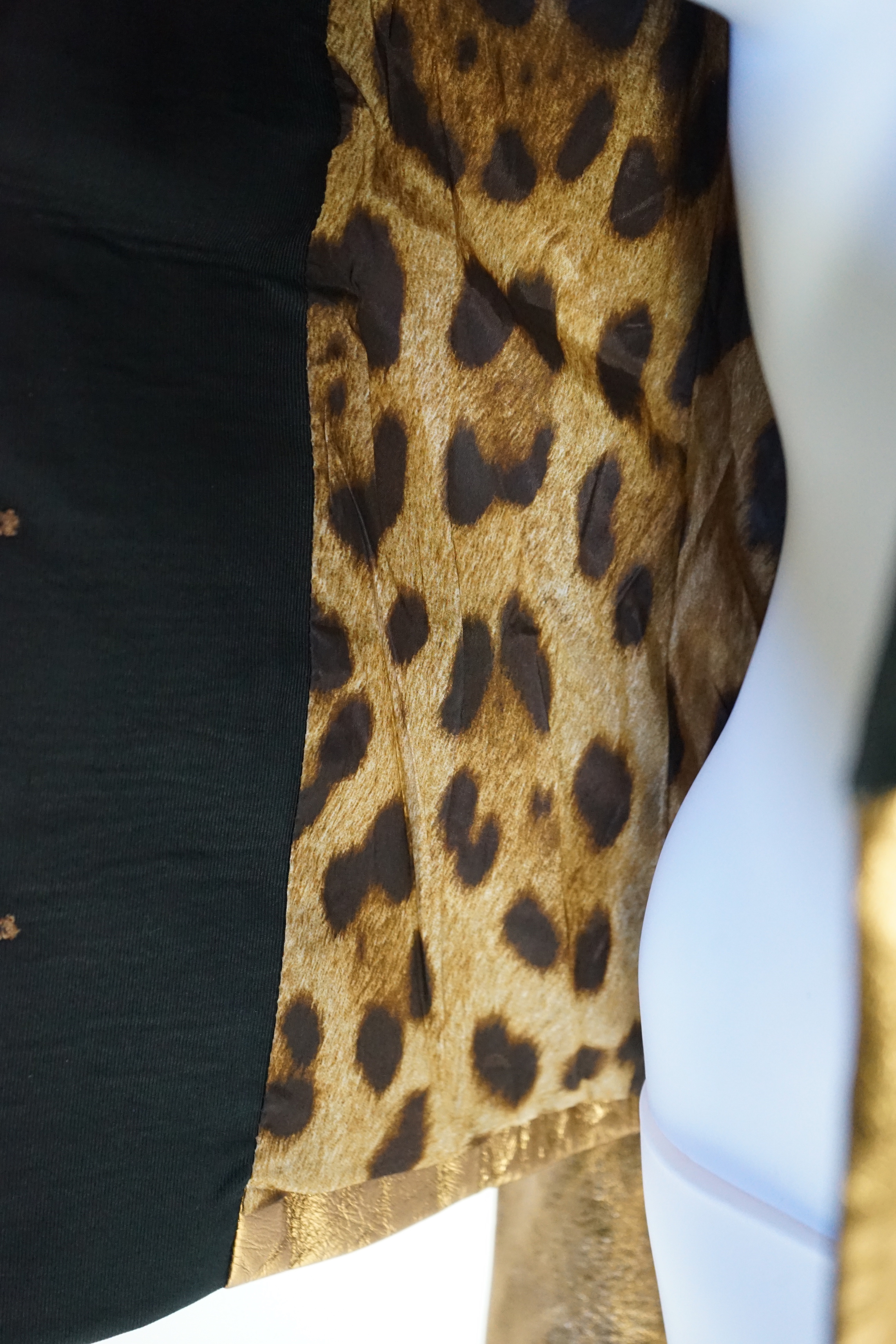 A lady's Dolce & Gabbana gold metallic leather jacket, size 42